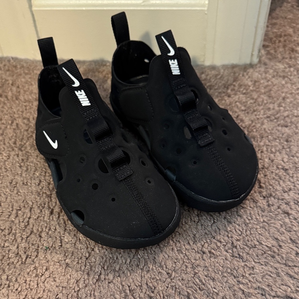 Nike Kids Black Water Shoes